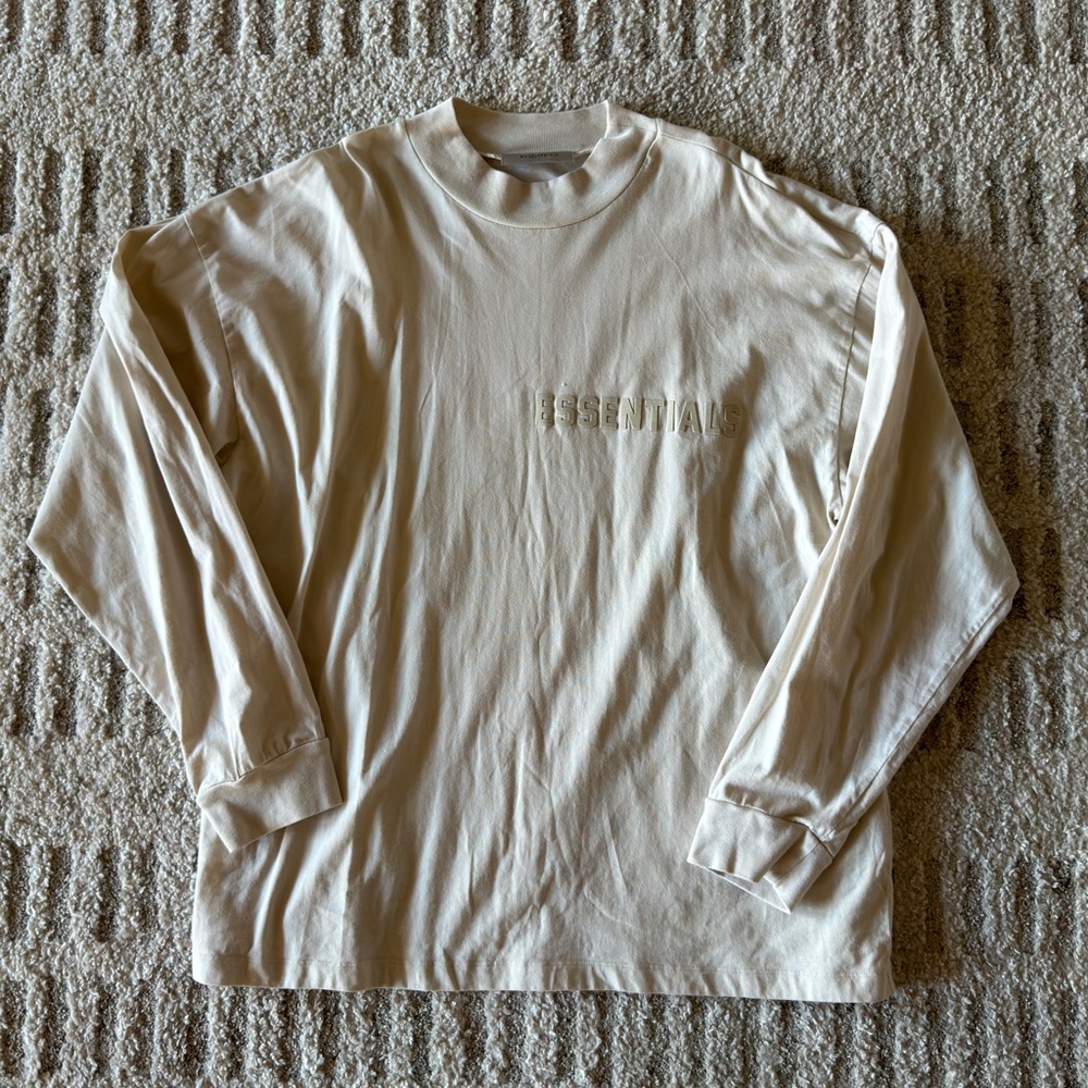 Essentials Long Sleeve Tee